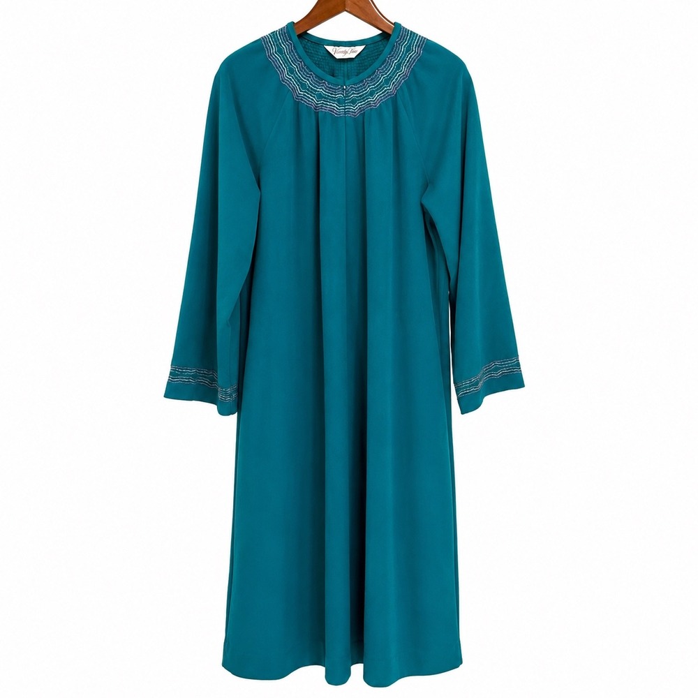 Vintage Vanity Fair Teal Blue Embroidered Smocked Nightgown Long Sleeve Large